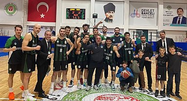 Sakarya Büyükşehir potada farklı kazandı