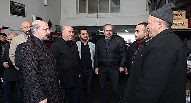 Selçuklu Belediye Başkanı Ahmet Pekyatırmacı 31 Mart Yerel Seçimleri kapsamında Eski Sanayi'de bulunan işyerlerine ziyaret gerçekleştirdi