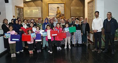 Selendili kadınlar Manisa'da ağırlandı