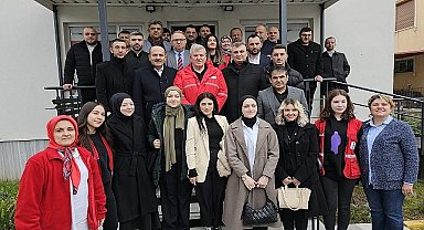 Sezer, “Gölcük'ün her kurumu bizim için değerli