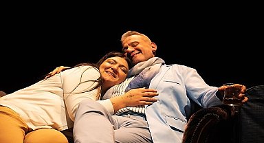 “Şimdi tam tiyatro zamanı