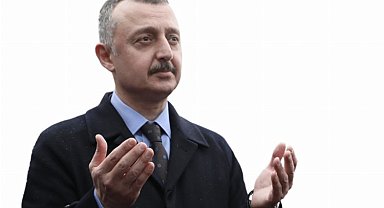 Tahir Büyükakın'dan Berat Kandili mesajı