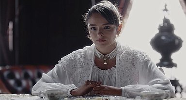 26 Nisan'da Vizyona Girecek 'Cadı' Filminden Güçlü Kadın Karakterlerin Yer Aldığı Çarpıcı Yeni Teaser Paylaşıldı