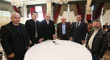 AK Parti Derince'de sandık müşahitleri buluştu