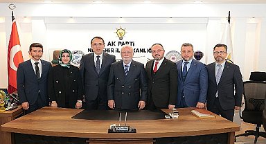 AK Parti Genel Başkanvekili Mustafa Elitaş, Nevşehir'de partililerle bir araya geldi
