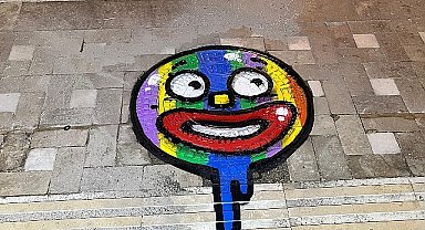 Antalya'nın rögar kapakları çok renkli çok eğlenceli