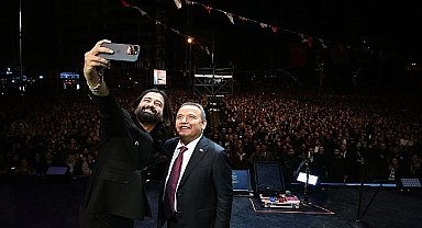 Ata'nın Antalya'ya gelişi Koray Avcı konseriyle kutlandı