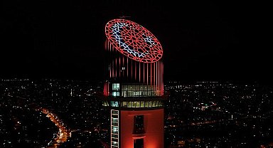 Atatürk Cumhuriyet Kulesi'ne Ziyaretçi Akını