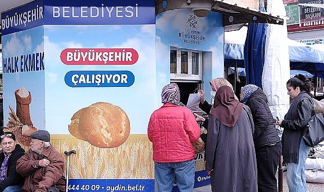 Aydın Büyükşehir Belediyesi Halk Ekmek Fabrikası Ramazan ayında da Aydınlılara hizmet vermeye devam ediyor