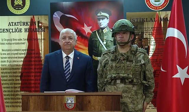 Bakan Güler, Bayburt’ta 17’nci Komando Tugay Komutan Yardımcılığını ziyaret etti
