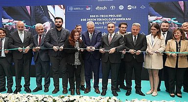 Bakan Kacır, “Ege Derin Teknoloji Fabrikası ile İzmir'imizin genç girişimcilerine dünyanın kapılarını açacağız