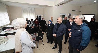 Başkan Adayı Büyükgöz Cumaköy'ü Turladı