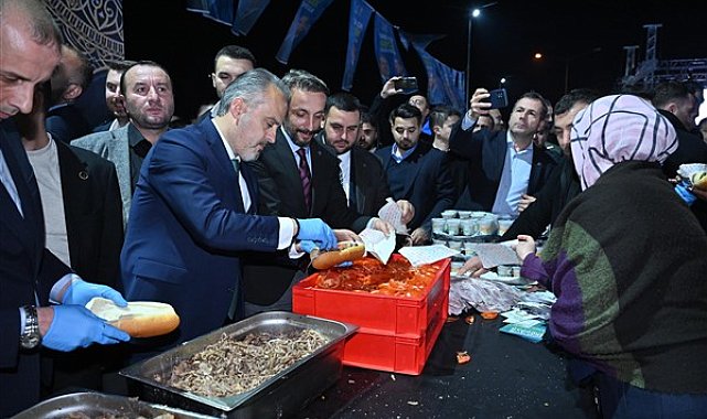 Başkan Aktaş: Biz Bursa'nın her köşesinde gülümsüyoruz