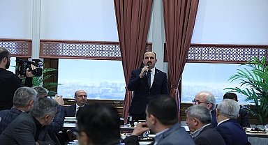 Başkan Altay Akyokuş Kasrı'nda Büyükşehir Meclis Üyeleriyle Buluştu