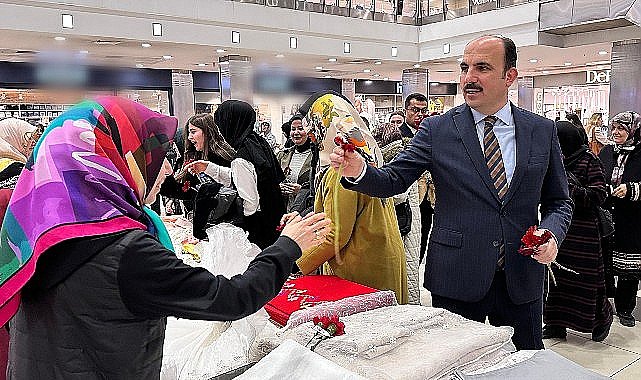 Başkan Altay Konyalı Kadınların 8 Mart Dünya Kadınlar Günü'nü Kutladı