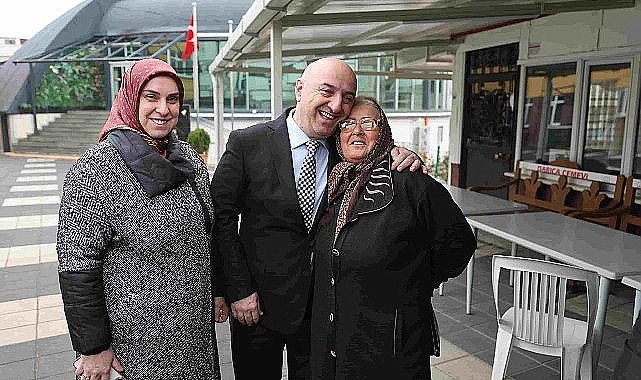 Başkan Bıyık, Cemevi'nde canların Kadınlar Gününü kutladı