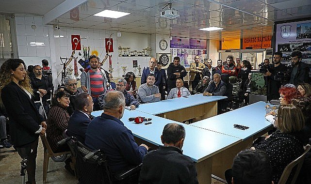 Başkan Böcek 'Engelsiz Antalya için yeni projeler hazır'