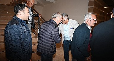 Başkan Topaloğlu'ndan yaşlılara iftar yemeği