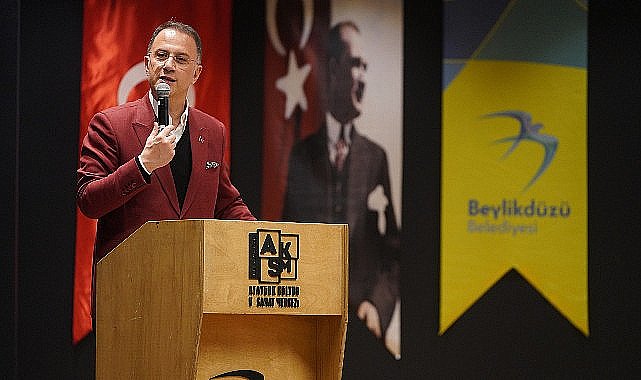 Beylikdüzü Belediye Başkanı Mehmet Murat Çalık, yayınladığı mesaj ile oy kullanma çağrısı yaptı