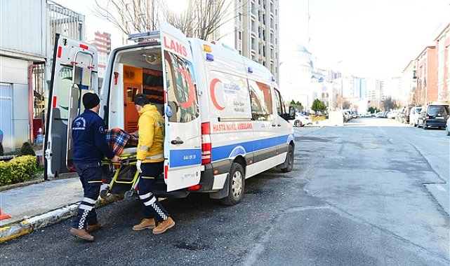 Beylikdüzü Belediyesi'nden seçim günü yaşlı ve engellilere ulaşım desteği