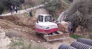 Bozkır Mahallesi'nde taşkın riskine karşı çifte önlem