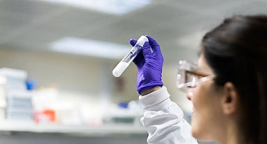 Bu yöntem vücuttaki tüm tümör hücrelerini buluyor