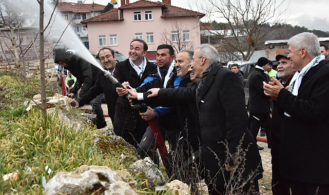 Bursa'da 8 mahalle içme suyuna kavuştu