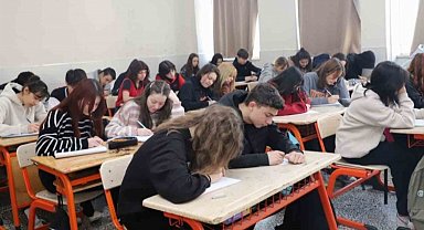 Bursa-Van arası mektup kardeşliği 3.yılında