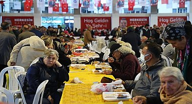 Büyükşehir Belediyesi'nden iftar bereketi