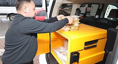 Büyükşehir'den taksici esnafına iftariyelik