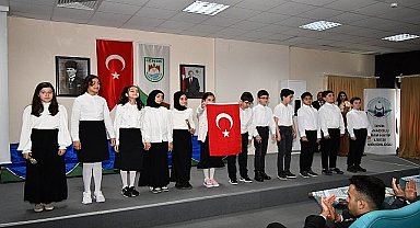 Çanakkale Zaferi'nin 109. yıl dönümü ve 18 Mart Şehitler Günü nedeniyle İznik'te ilk tören Şehitlik'te düzenlendi