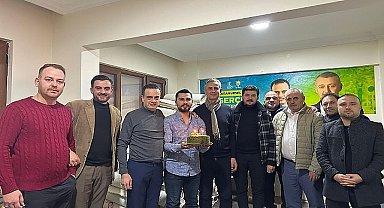 Çetinkaya'dan doğum günü sürprizi