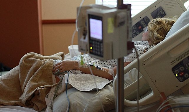 Çin'deki birçok hastane doğum hizmetleri sunmamaya karar verdi