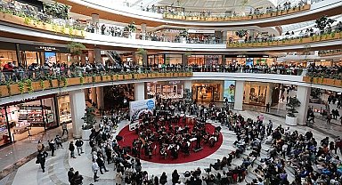 Çocuk Senfoni Orkestrası 'Bahara Merhaba' Dedi