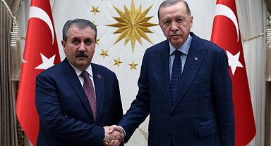 Cumhurbaşkanı Erdoğan'dan, Destici'ye geçmiş olsun telefonu