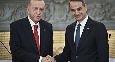 Cumhurbaşkanı Erdoğan'dan Miçotakis'e kutlama telefonu