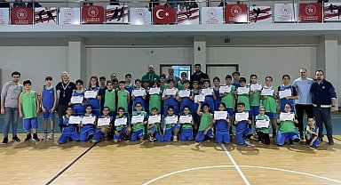 Diyarbakır'da TOFAŞ Basketbol Kampı'na yoğun ilgi