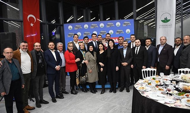 Dündar, meclis üyeleriyle iftarda buluştu