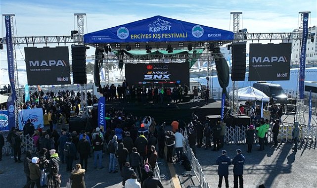 Erciyes'te Dünya Snowcross Şampiyonası'nın açılış seremonisi yapıldı