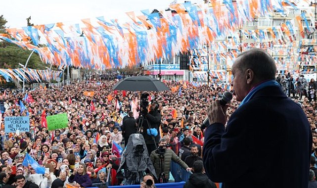 Erdoğan: Emeklilerimizin bayram ikramiyelerini Nisan ayının ilk haftasında yatırıyoruz