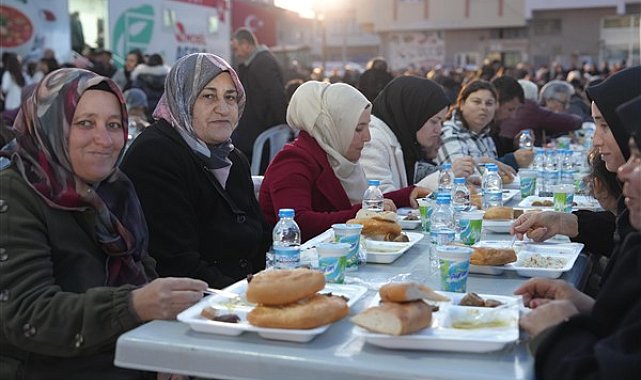 Eskişehir Belediyesi, Çifteler’de iftar programı düzenledi