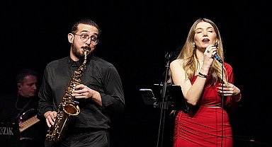 Gaziemir'de 8 Mart coşkusu