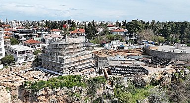 Hıdırlık Kulesi seyir terası projesi hızla ilerliyor