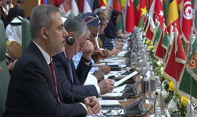 İİT Olağanüstü Dışişleri Bakanları Konseyi'nde acil ve koşulsuz ateşkes çağrısı yapıldı