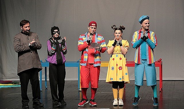 İstanbul Büyükşehir Belediyesi Şehir Tiyatroları, Eftal Gülbudak'ın yazıp yönettiği “Masal (Sözsüz Oyun)