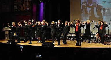 İzmir 3. Yaş Üniversiteleri Şenliği'ne geri sayım başladı