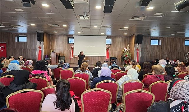 İzmir'de kadınlar için etkinlik düzenlendi