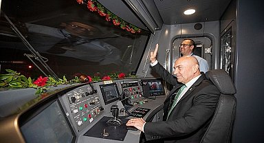 İzmir'de raylı sisteme 40 milyar lirayı aşan yatırım