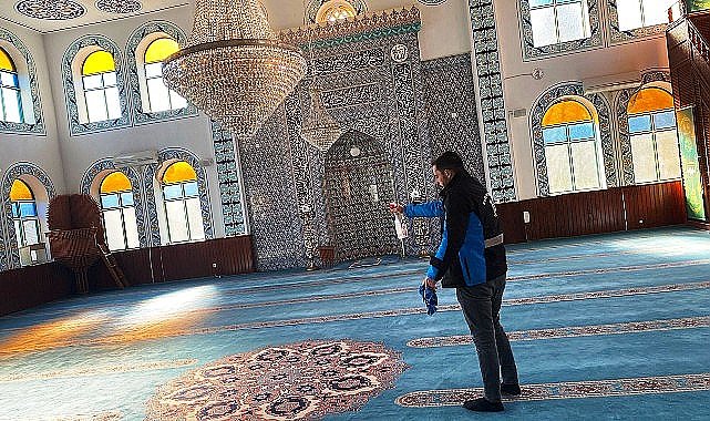 Kartepe'de, ilçe genelindeki camilerde Ramazan-ı Şerif Ayı öncesi bakım ve temizlik çalışmaları tamamlandı
