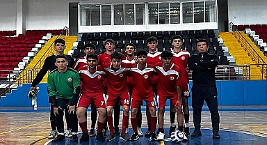 Kemer Belediyesi'nden sporculara araç desteği